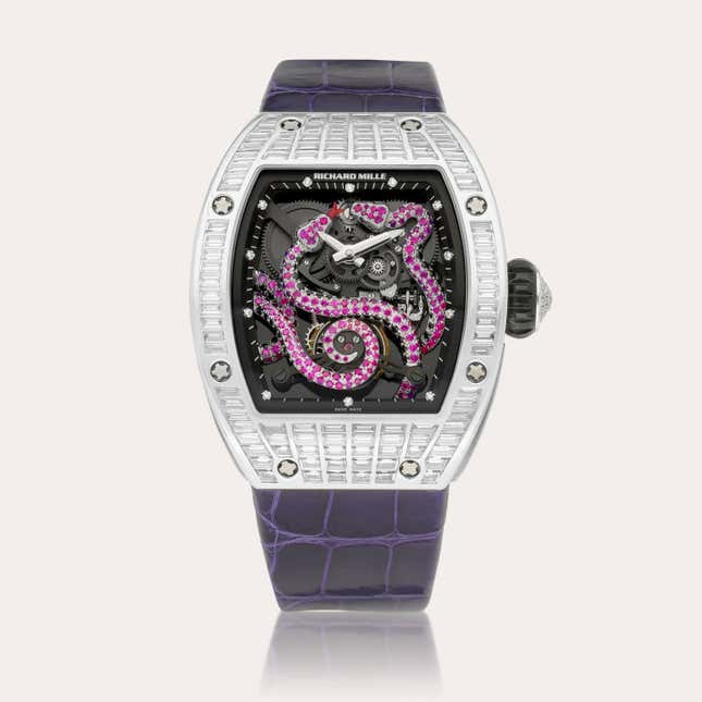 Image for article titled For $400,000 you can buy Tom Brady’s sweaty Super Bowl armband or his custom-made Piguet watch