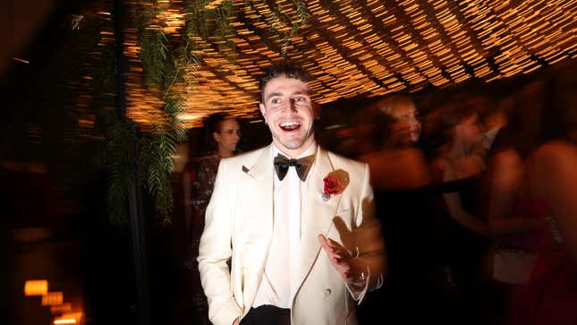 Image for article titled I’m Sure Paul Mescal’s After-Party Photoshoot Is Satisfying Someone’s Self-Birth Kink