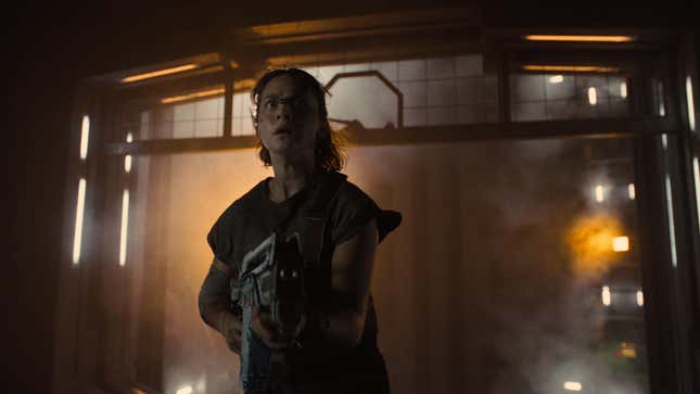 Cailee Spaeny with a very familiar-looking gun in Alien: Romulus.