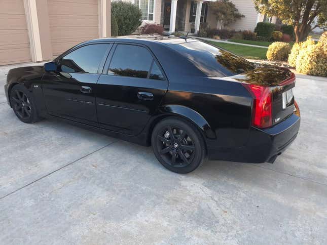Image for article titled At $12,900, Would Buying This 2005 Cadillac CTS-V Be A Victory?
