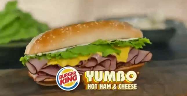Image for article titled Smackdown! Burger King's Yumbo Vs. The Wendy's Bacon Portabella Burger