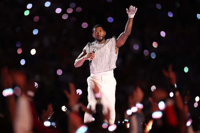 Image for article titled History of the Best Black Performances at the Super Bowl