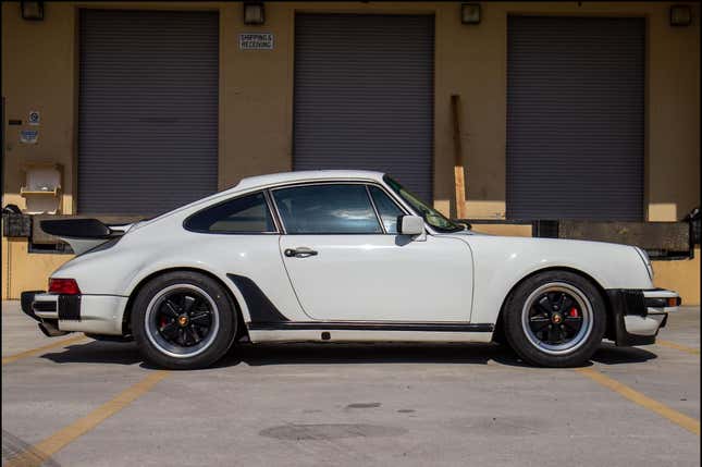 Blanco 1989 Porsche 911 cupé