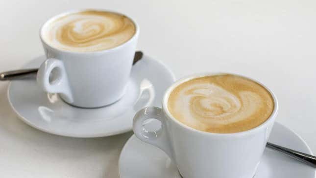 Upside Down Macchiato vs Latte: Unraveling the Espresso Mysteries