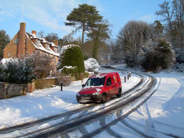 Image for article titled These Are Your Favorite Cars for Having Fun in the Snow