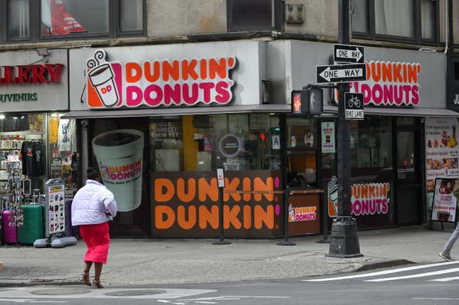 Image for article titled It&#39;s National Donut Day. Here are 5 places to score donut deals