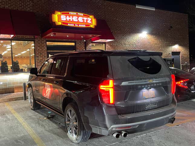 Ich wollte diese Sheetz-Abscheulichkeit nur aus dem Weg räumen, bevor wir zum wirklich lustigen Teil kommen.