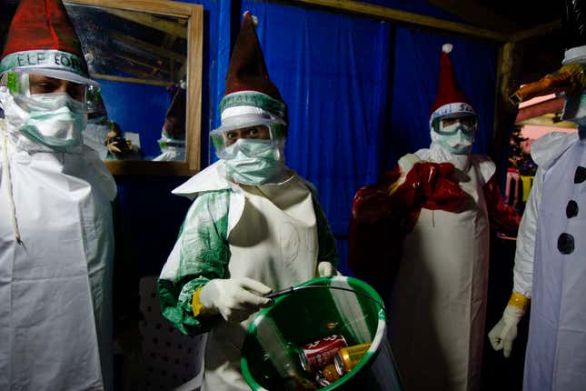 Image for article titled Photos: Christmas in an Ebola ward