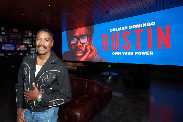 LOS ANGELES, KALIFORNIEN - 6. JANUAR: Coleman Domingo kommt zu der „Rustin“-Vorführung und Fragerunde präsentiert von SAG-AFTRA Foundation Conversations auf NETFLIX am 6. Januar 2024 in Los Angeles, Kalifornien. 