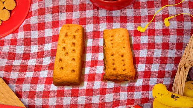 Walkers Shortbread next to Walk-Offs Shortbread