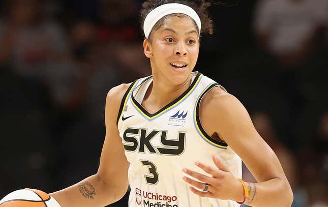 Candace Parker #3 of the Chicago Sky handles the ball against the Phoenix Mercury during the first half of the WNBA game at the Footprint Center on August 31, 2021 in Phoenix, Arizona. (Photo by Christian Petersen/Getty Images)