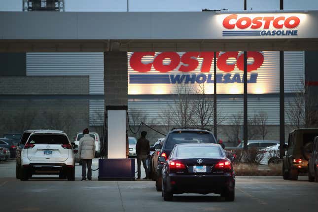 Image for article titled Walmart, Costco, and even Dollar General are getting into the gas station business