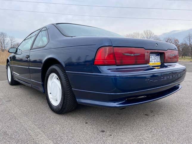 Image for article titled At $6,499, Is This 1991 Ford Thunderbird SC A Super Coup?