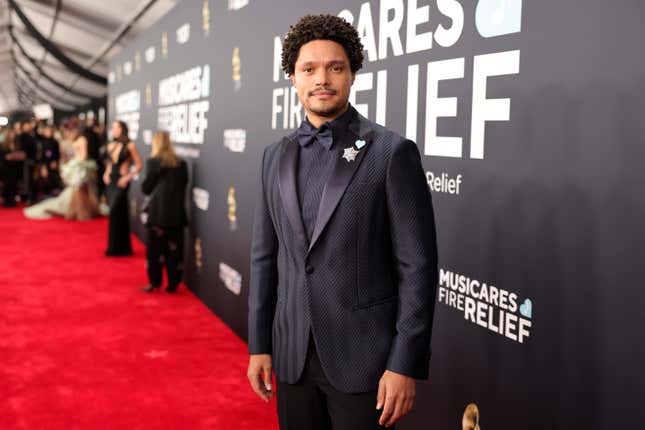  Trevor Noah attends the 67th Annual GRAMMY Awards on February 02, 2025 in Los Angeles, California.