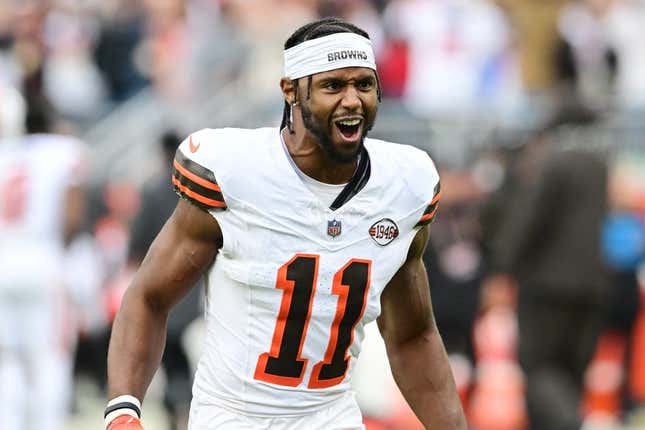 Oct 15, 2023; Cleveland, Ohio, USA; Cleveland Browns wide receiver Donovan Peoples-Jones (11) celebrates after San Francisco 49ers place kicker Jake Moody (not pictured) missed a field goal during the final seconds of the game at Cleveland Browns Stadium.