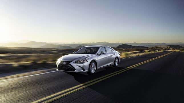 The 2022 Lexus 350h