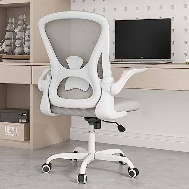 Image for article titled Today's Best Office and Gaming Chairs