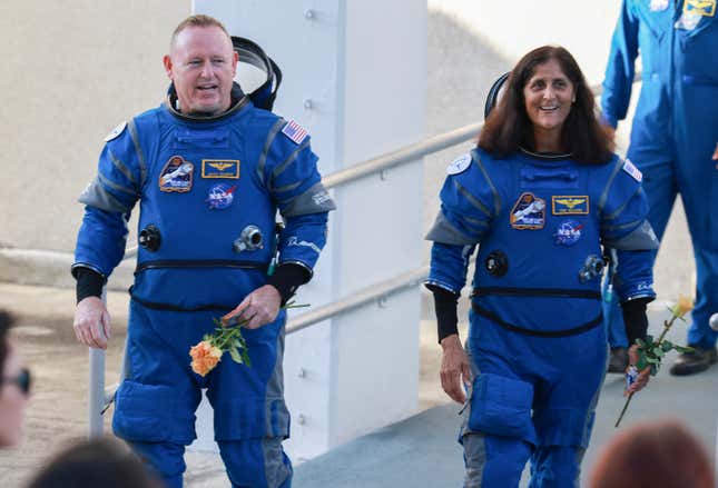 Image for article titled The Boeing Starliner astronauts are finally coming home.