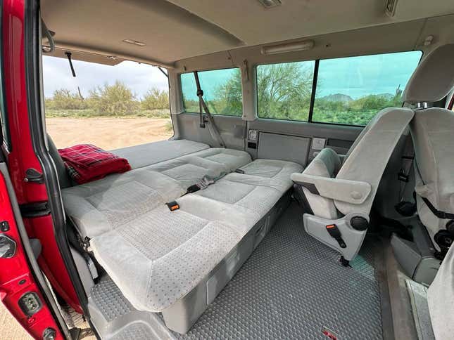 Image for article titled At $12,500, Could This 2002 VW EuroVan Make A Van The Plan?