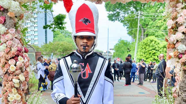 Image for article titled Touching Photos of Inside Rico Wade&#39;s Star-Studded Private Funeral Service in Atlanta