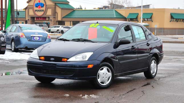 Image for article titled Delusional Dealer Thinks Barely Driven Ford Focus Is Somehow A Collector&#39;s Item Worth $20,000