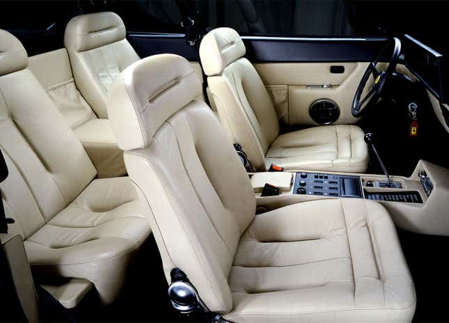 Image for article titled The Ferrari Mondial Quattrovalvole Is Over There