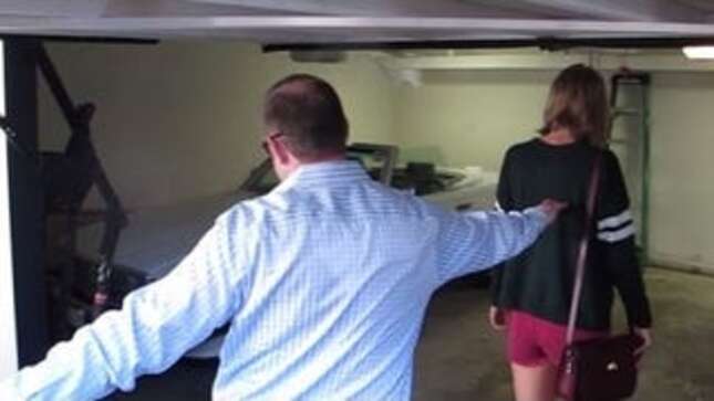 Taylor Swift's Awful at Moonwalking, Finally Gives Us Reason to Hate Her