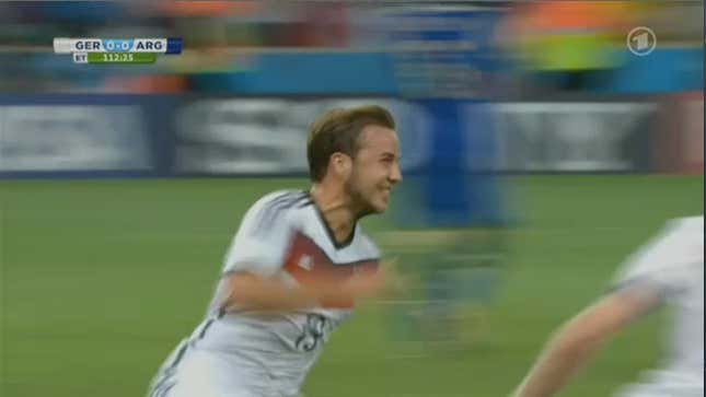 Here's How Götze's World Cup-Winning Goal Sounded In Germany & Argentina