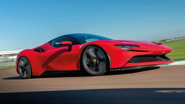 Ferrari se rende e embarca de vez na corrida dos carros elétricos -  NeoFeed