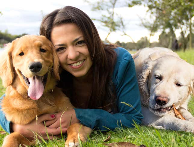 Image for article titled Woman 7 Golden Retrievers Short Of Childhood Vision