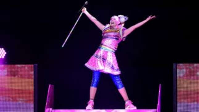 Happy Birthday to JoJo Siwa, the Master of the Universe