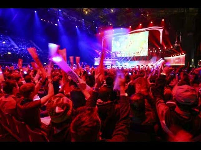 <i>League Of Legends'</i> Best Team Streamrolls Yet Another Challenger