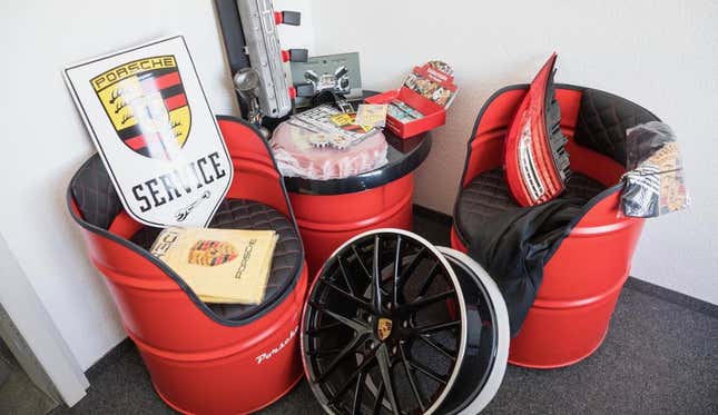 Image for article titled Porsche Has Its Own Counterfeit Busters
