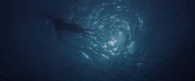 Image for article titled It's Cop Versus Shark in Jaws—Who's the Monster Now?