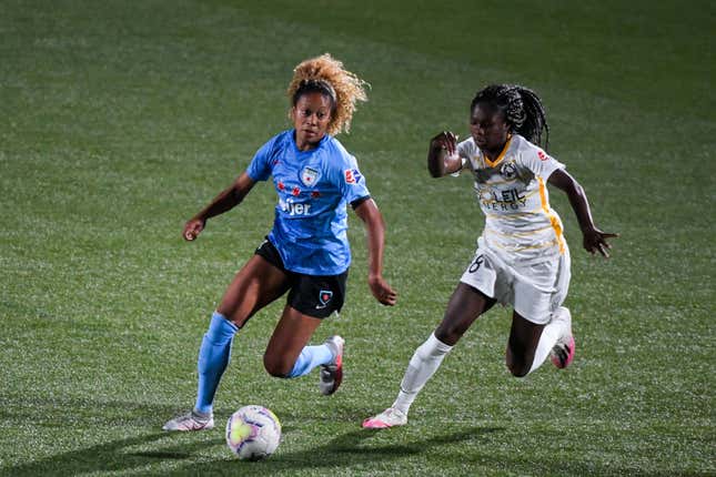 Image for article titled Let's Appreciate Casey Short's Perfect Ponytail