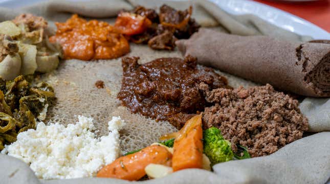 Image for article titled Solidarity may save these San Francisco restaurants