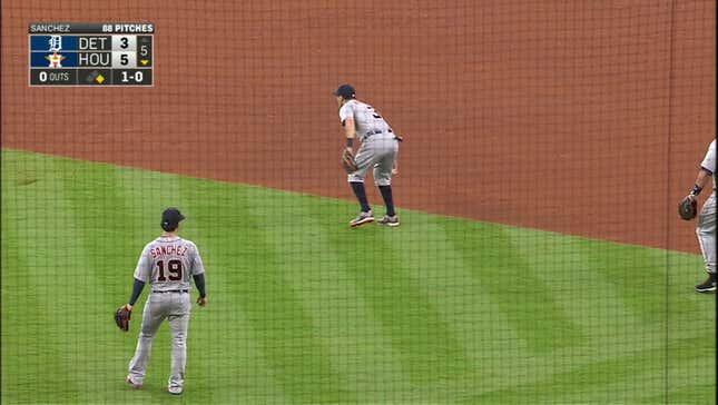 Ian Kinsler Creates One Of The Strangest & Most Brilliant Groundouts You'll See