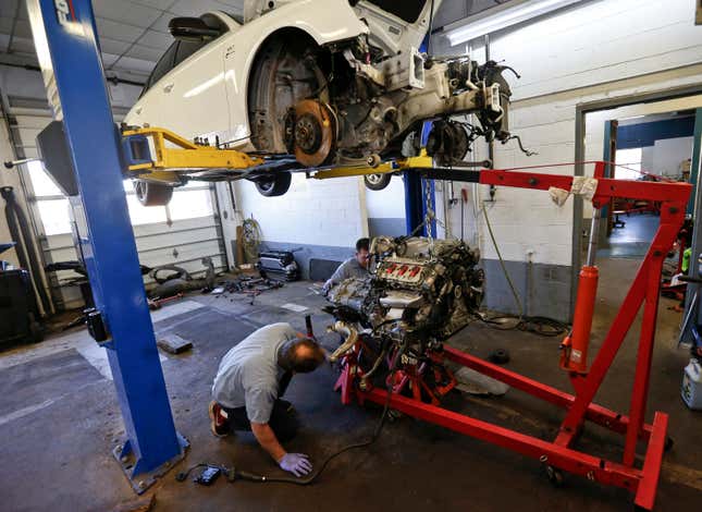 Image for article titled Here Are Your Worst Stories Of A Mechanic Trying To Screw You Over