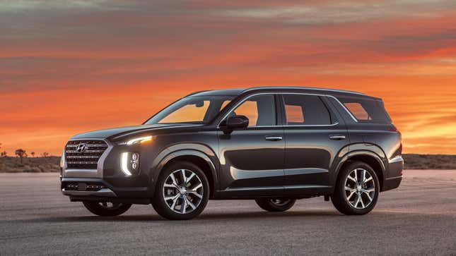 Image for article titled The Humongous Hyundai Palisade Starts at $31,550