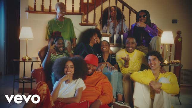 The Glow Up Anthem of the Week: The Internet Wants You to ‘Come Over’
