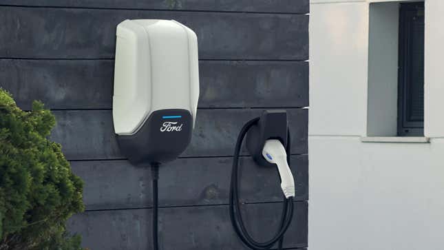 Image for article titled Ford&#39;s EV Charging Network Sounds Nice But It&#39;s No Tesla-KIller