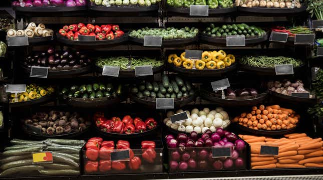 Image for article titled Dollar stores in Oklahoma City will now be required to stock fresh vegetables