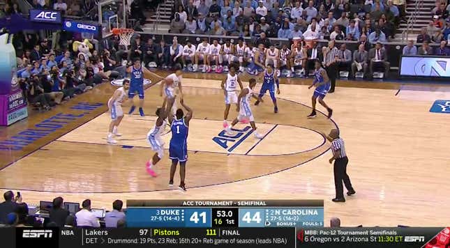 This Weird Zion Williamson Three-Pointer Somehow Makes Sense