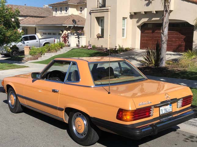 Image for article titled At $7,999, Is This Cayenne Orange 1976 Mercedes 450SL Ripe For The Picking?