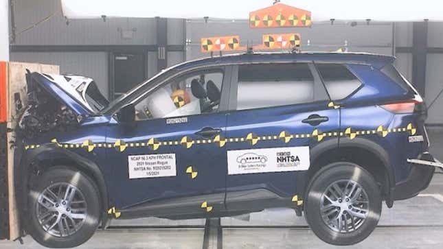 Image for article titled Nissan Says It Has &#39;Updated&#39; The 2021 Rogue After A Two-Star Passenger Frontal Crash Test Score