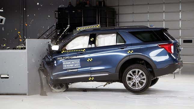 Image for article titled 2020 Ford Explorer&#39;s Crashworthiness Not Improved Enough For IIHS