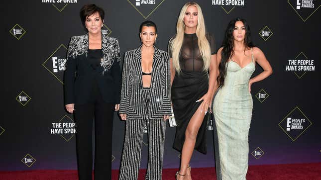 Image for article titled All the Wildest and Wackest Looks at the 2019 People's Choice Awards
