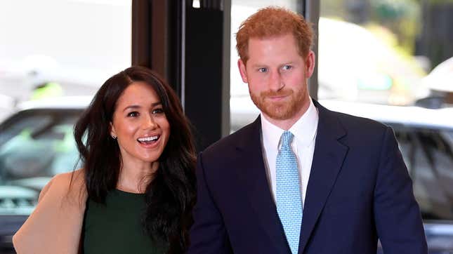 Image for article titled Harry and Meghan Are Skipping Out on Christmas With the Queen, Maybe for America