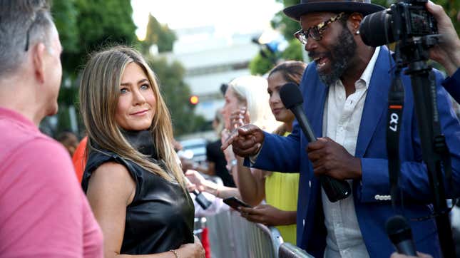 Image for article titled Jennifer Aniston Is Tired of Friends Reboot Questions, Will Say Anything to Be Left Alone