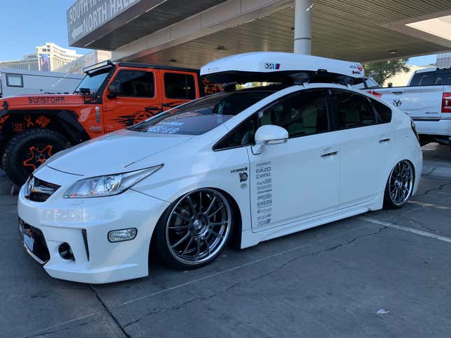 Image for article titled Here Is Everything Awesome I Could Find At SEMA This Year
